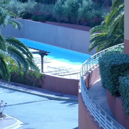 Apartment Mer, Plages, Piscine, Paysages Ydilliques:le Reve! Theoule-sur-Mer